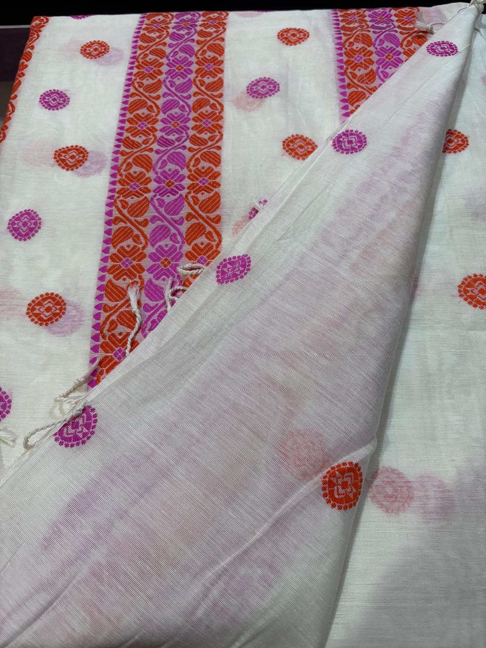 Assam Raw Silk Saree – Handwoven Traditional Elegance