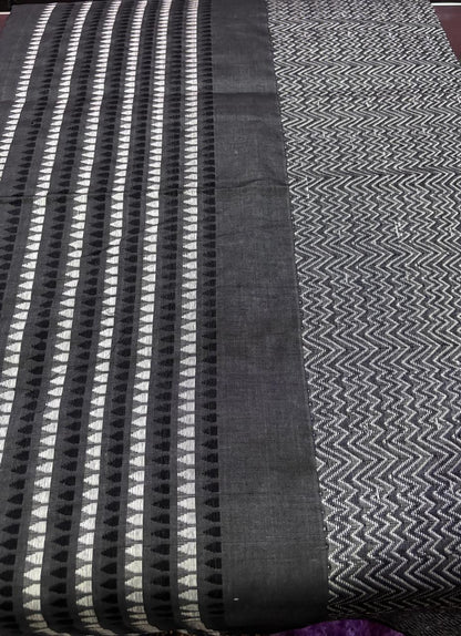 Assam Raw Silk Saree – Handwoven Traditional Elegance