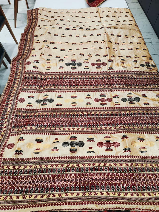 Buy Assam Silk Saree online – Front view of Toss silk saree