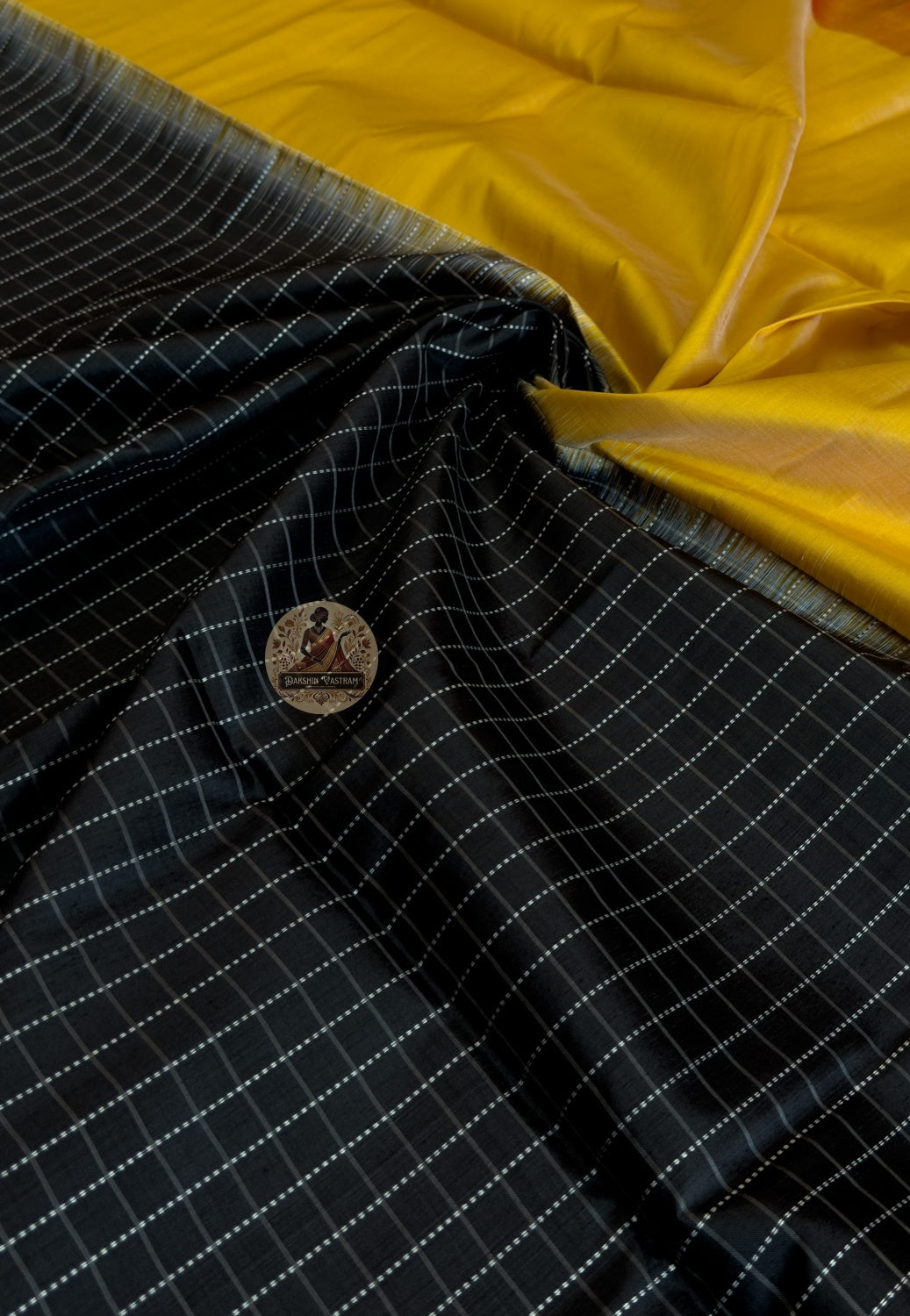 Close-up of handwoven motifs on Bishnupur Pure Katan Silk Saree, featuring traditional Bengal terracotta-inspired patterns woven in pure silk

