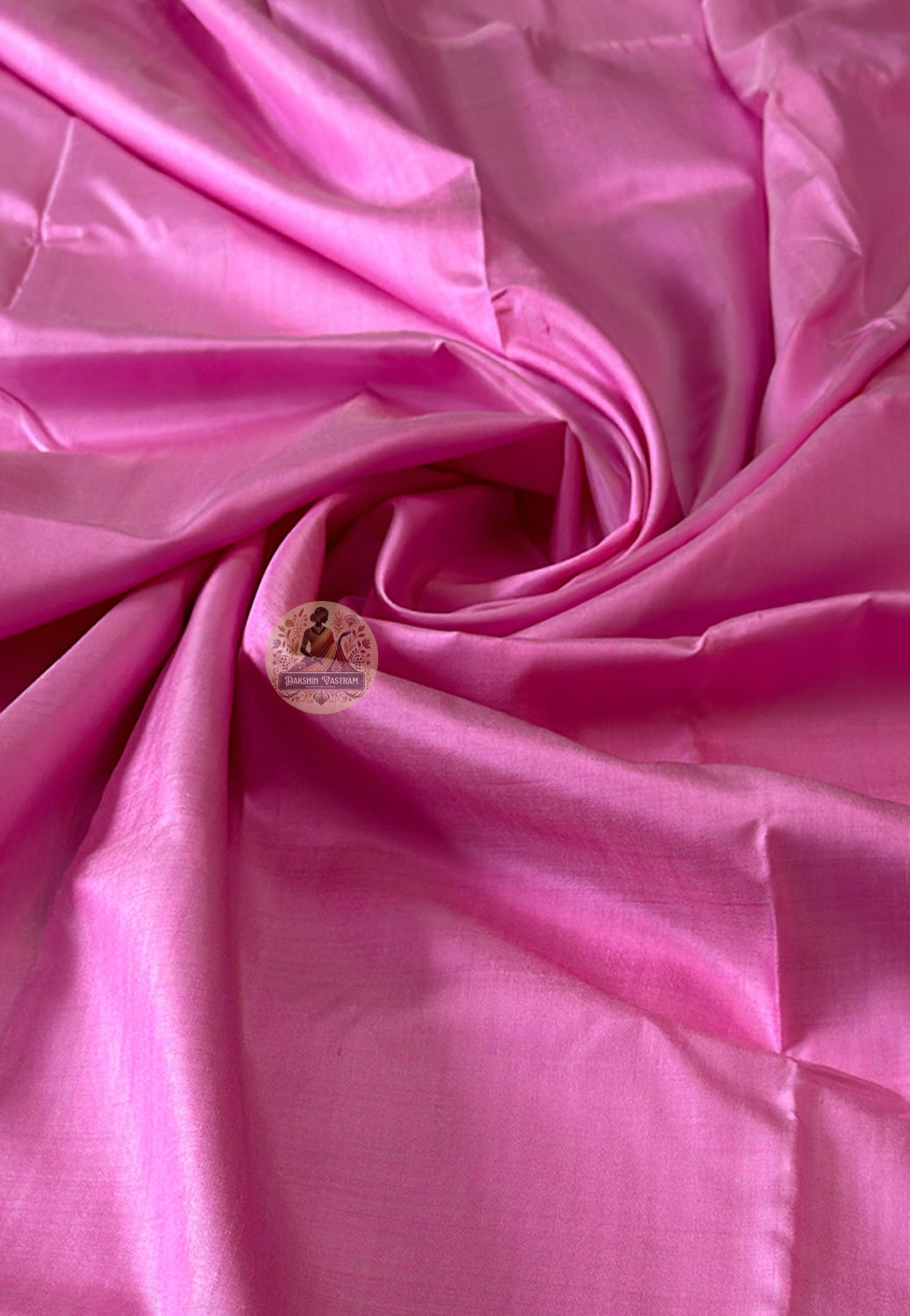 Dakshin Vastram Bishnupur silk – cultural gifting fabric with natural golden sheen