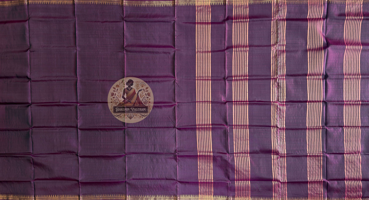 Buy Katan Silk Saree online – texture and threadwork detail