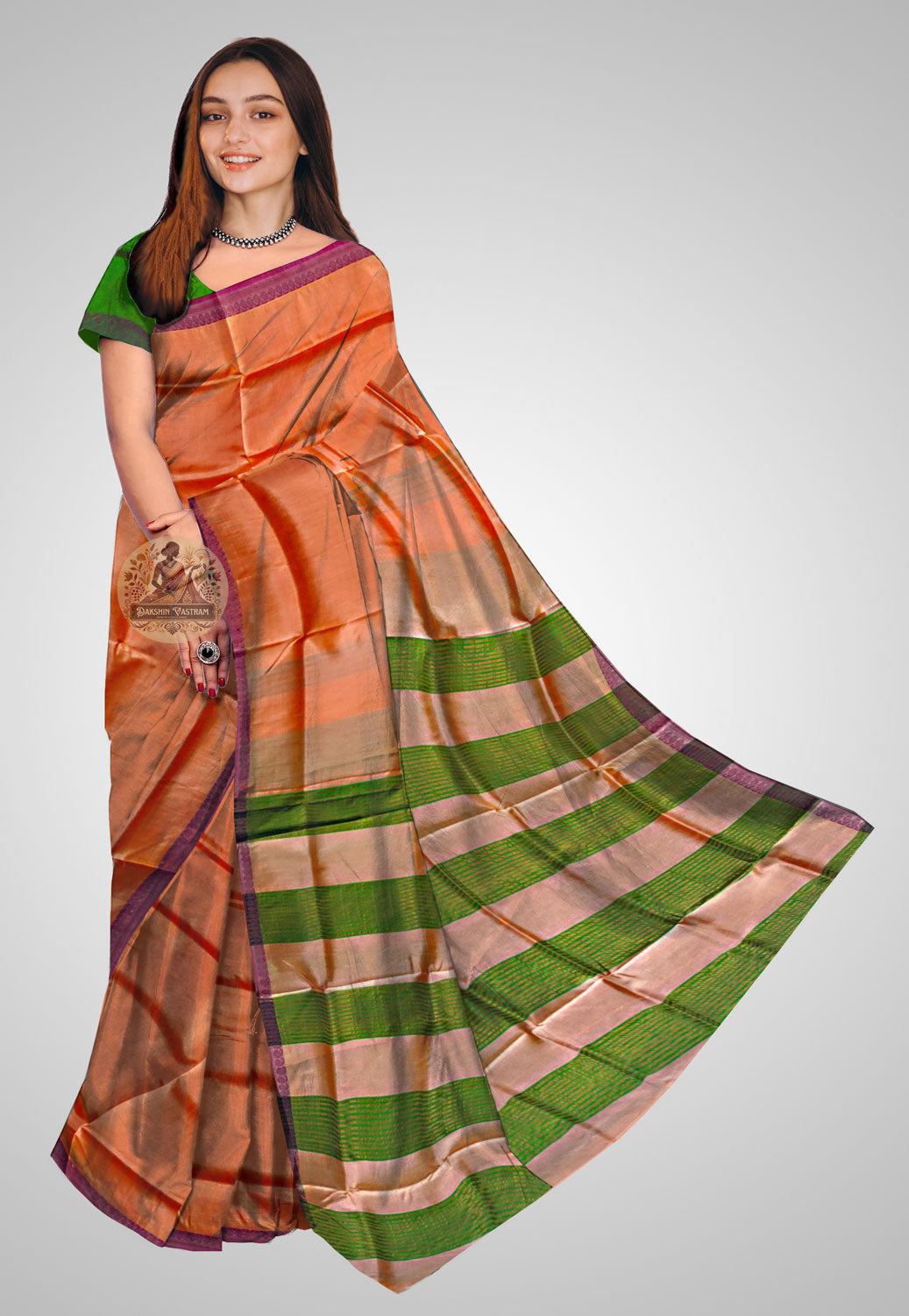 Buy Indian Handloom Silk Saree – Full front drape on mannequin