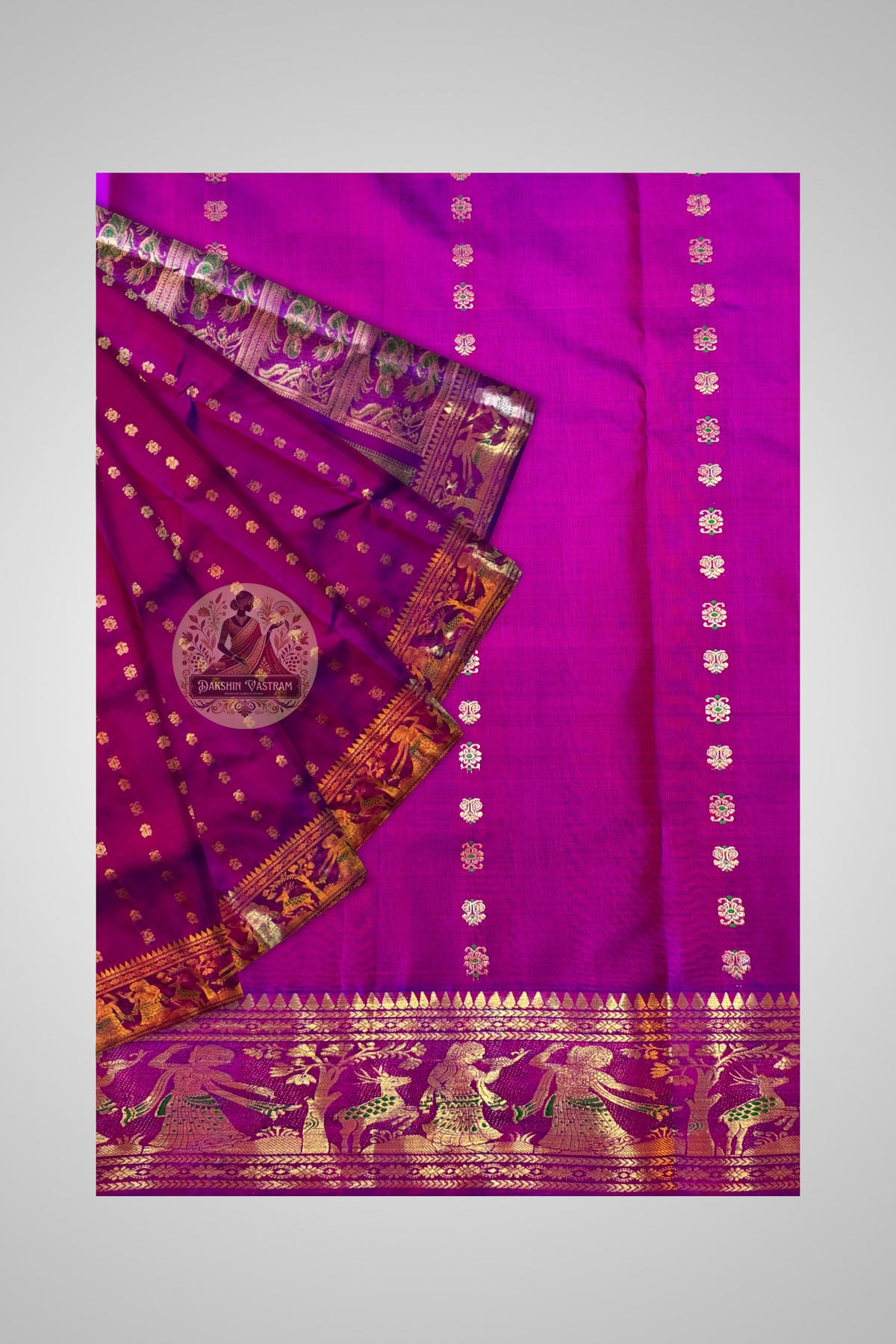 Shop Traditional Swarnachari Saree online – Close-up of golden weaving work