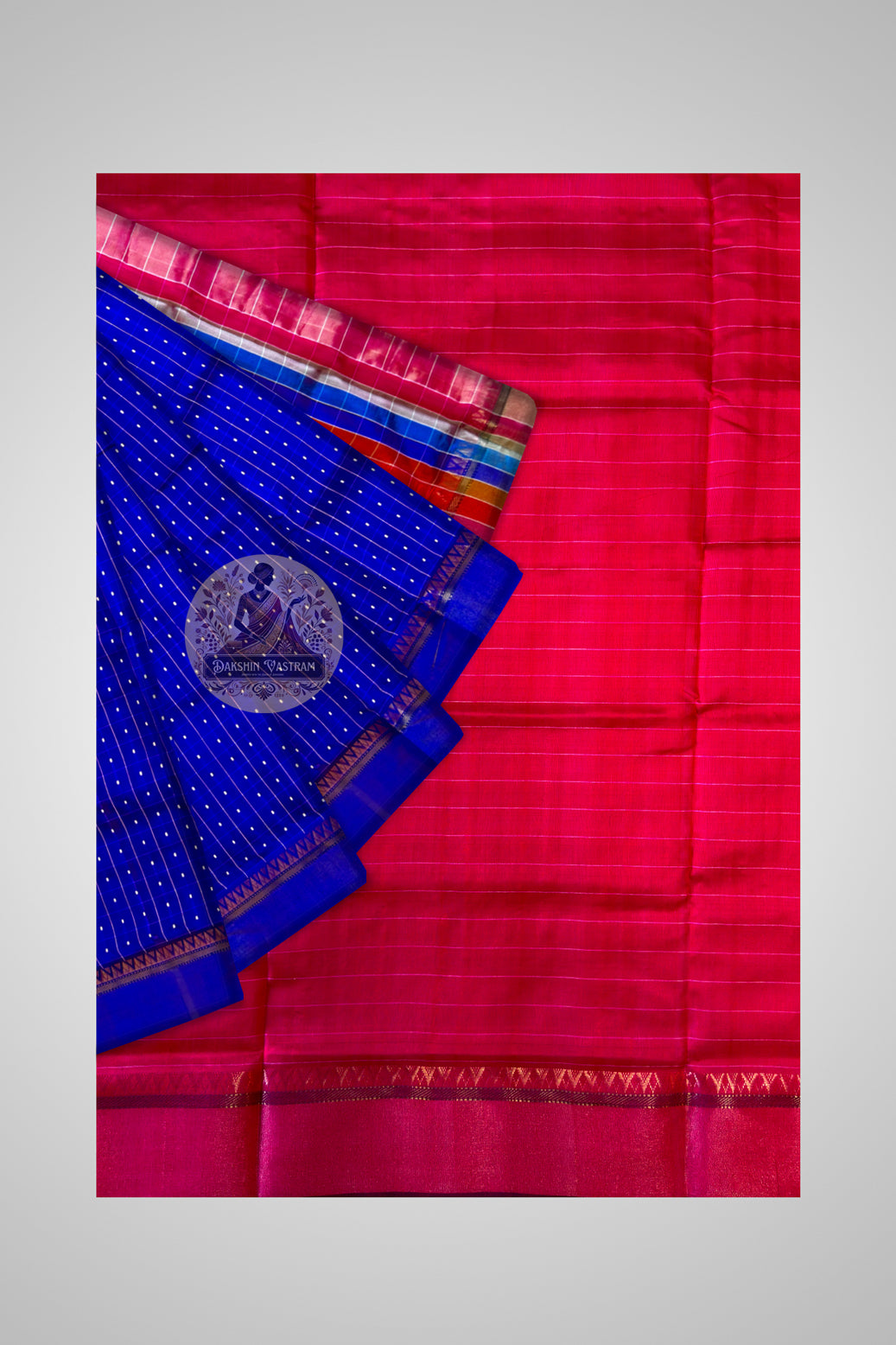 Buy Handloom Bishnupur Silk Saree online – Close-up of Bindu Booti weaving