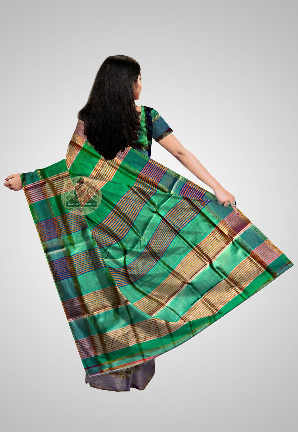 Pure Silk Saree rear shot – Pallu in flowing silhouette