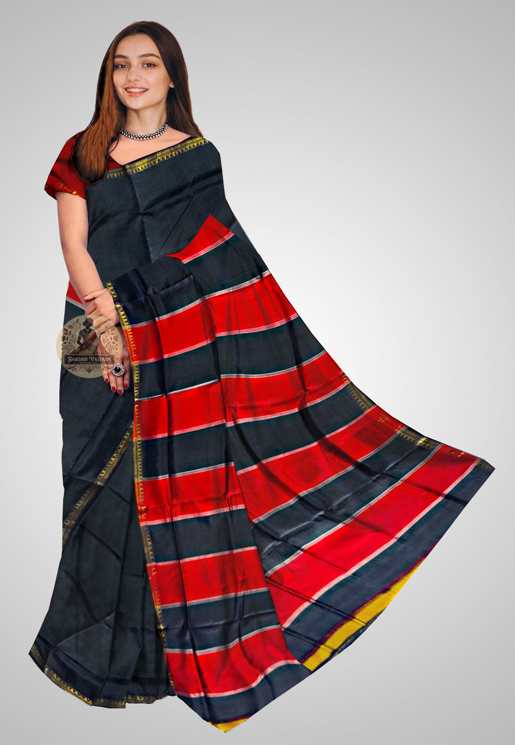 Pure Silk Saree front profile – Elegance of Indian weaving in full view