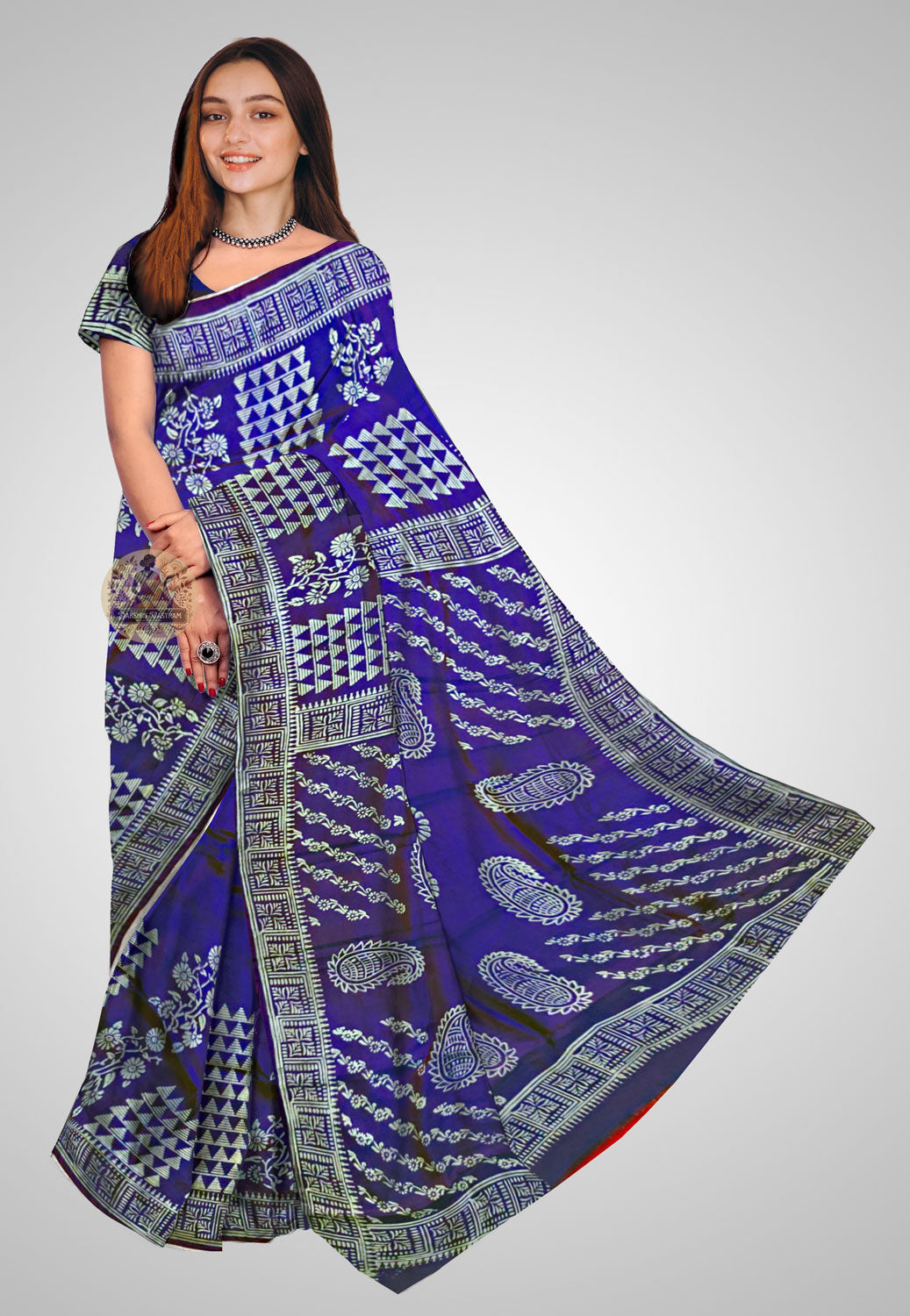 Buy Pure Silk Saree online – Draped silk saree front profile