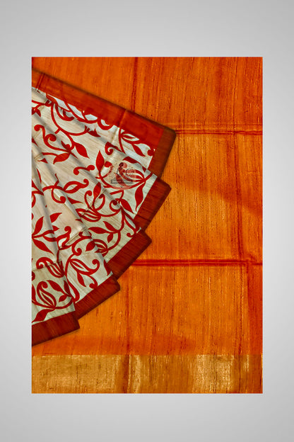 Shop Handloom Tussar Silk – Drape detail highlighting weave