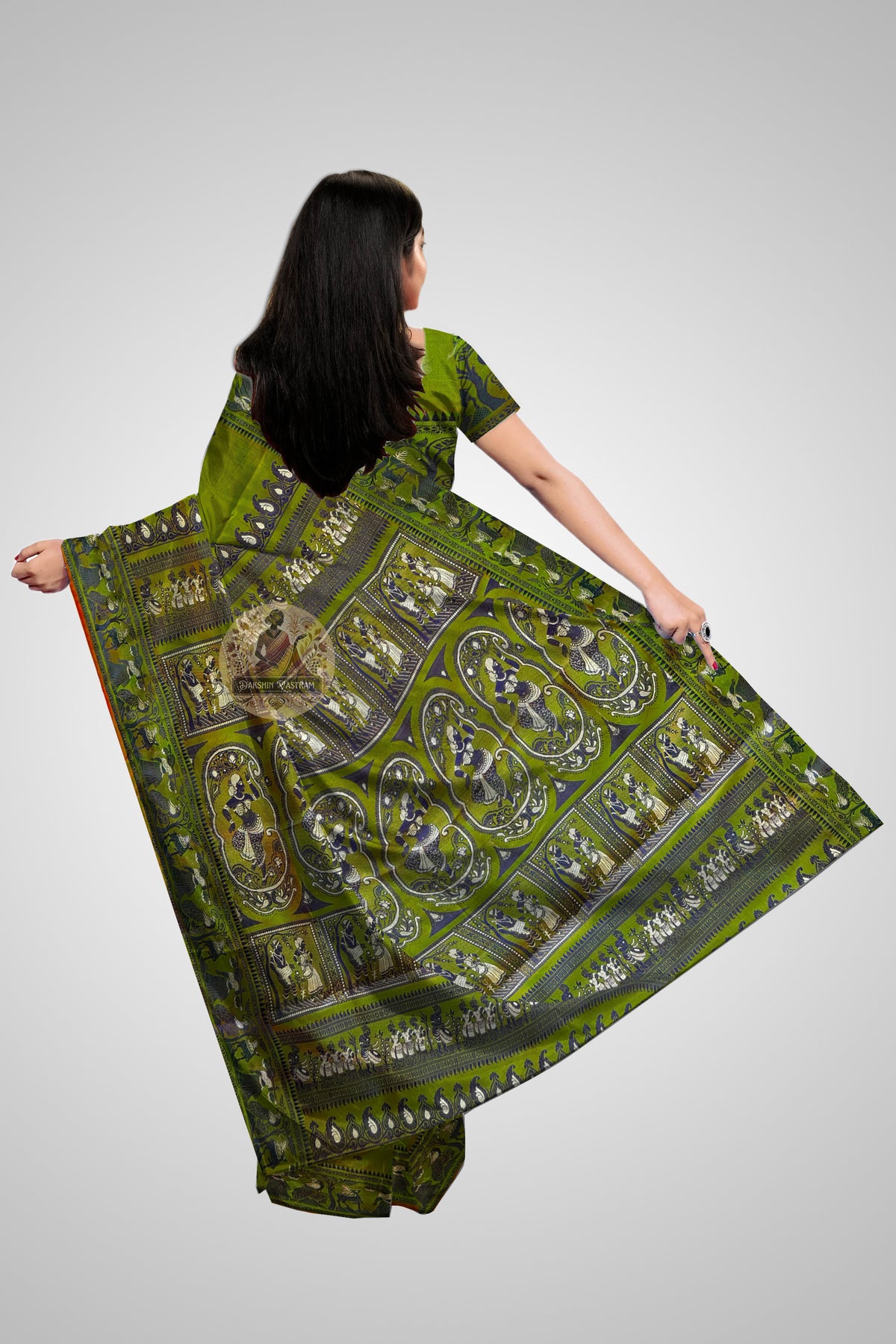 Buy Baluchari Silk Saree online – Close-up of mythological motif in golden zari