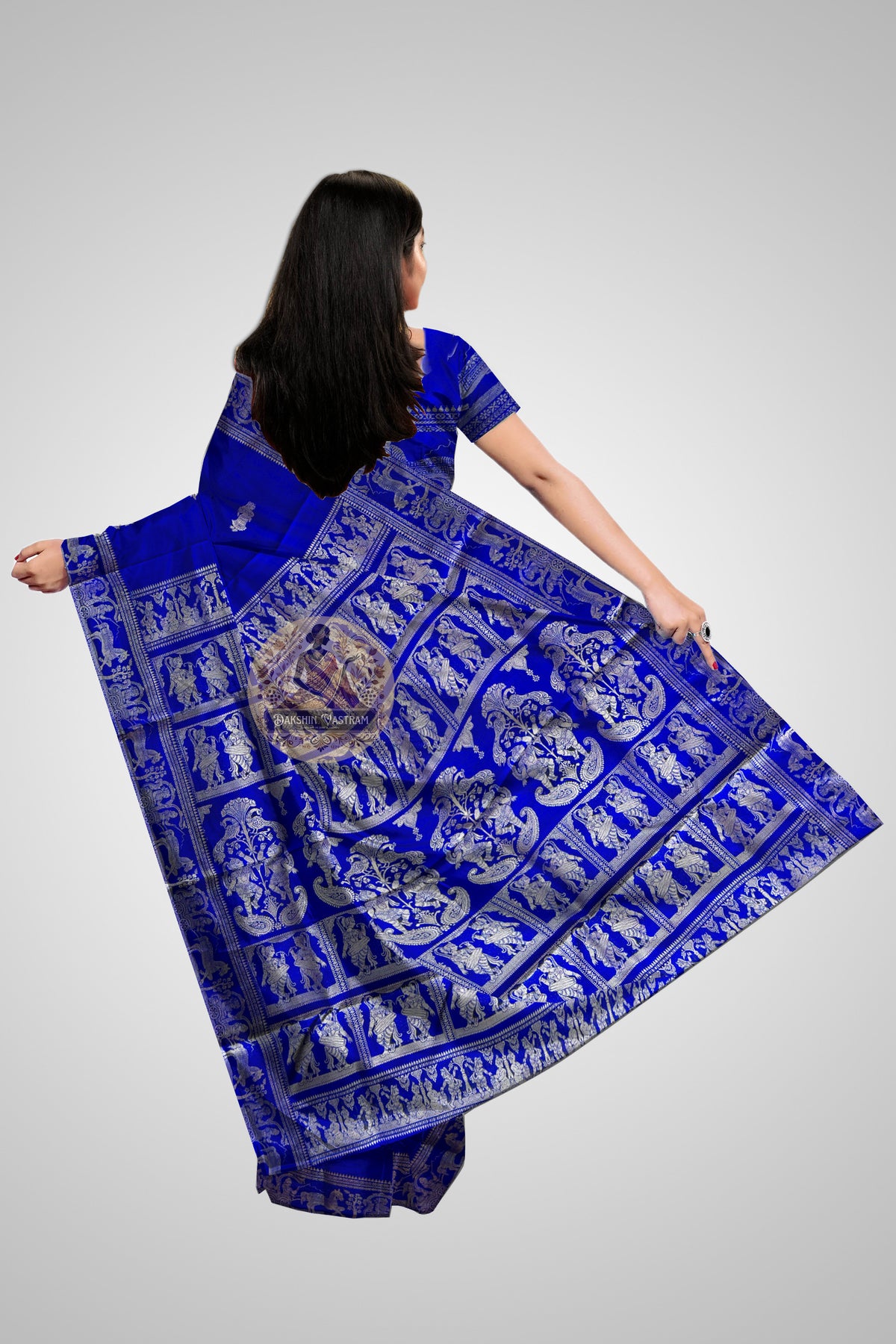 Shop Bengal Saree online – Blouse and pallu view with detailing