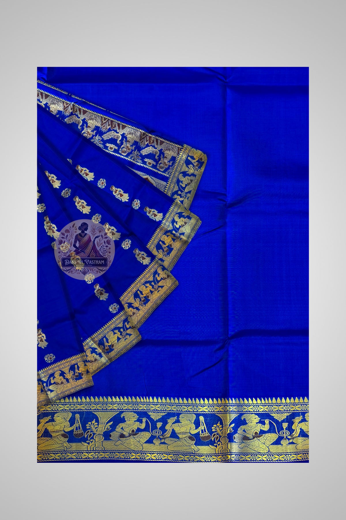 Buy Traditional Baluchari Silk Saree – Close-up of zari and narrative detailing