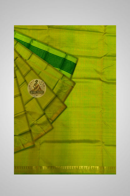 Buy Handloom Bishnupur Silk Saree online – Close-up of silk weaving