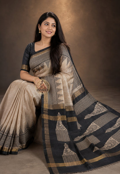 Rear view of Ghicha Tussar Silk Saree displaying pallu fall and handloom weave detail, artisan-crafted saree for Akha Teej puja in Indore and Vishu celebrations in Kochi