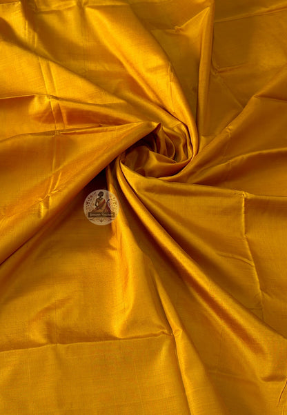 Ethically made Bishnupur silk than from Bankura West Bengal – zero power loom production